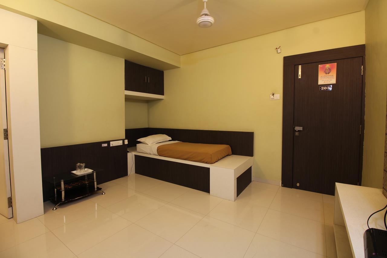 Hotel Sham Suman, Kolhapur- Opposite To Mahalaxmi Temple Exteriér fotografie