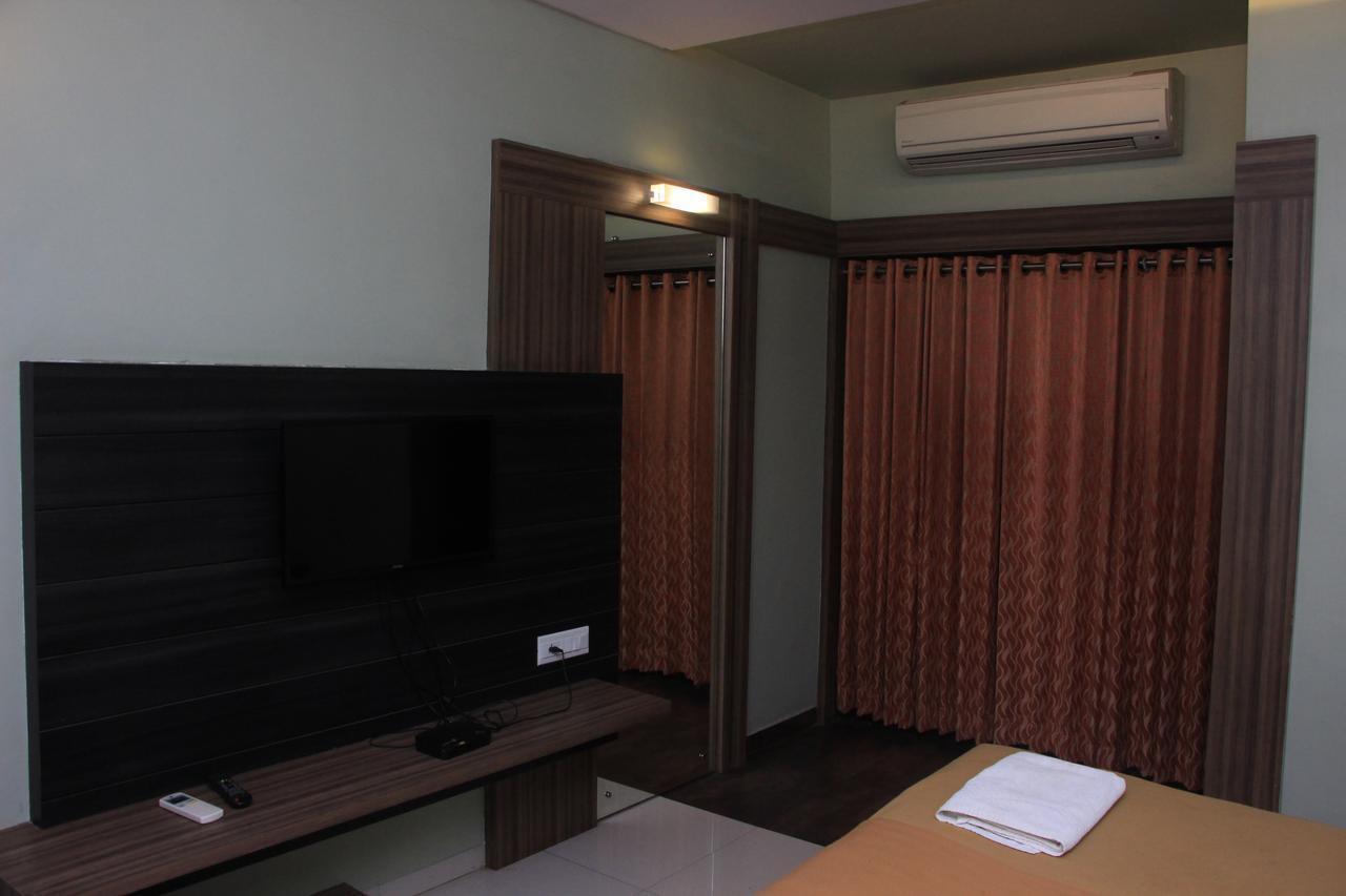 Hotel Sham Suman, Kolhapur- Opposite To Mahalaxmi Temple Exteriér fotografie